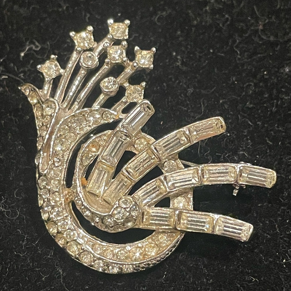 High quality Silver and Crystal Brooch